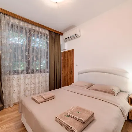 Луксозна вила Blaguna Eco Complex Варна
